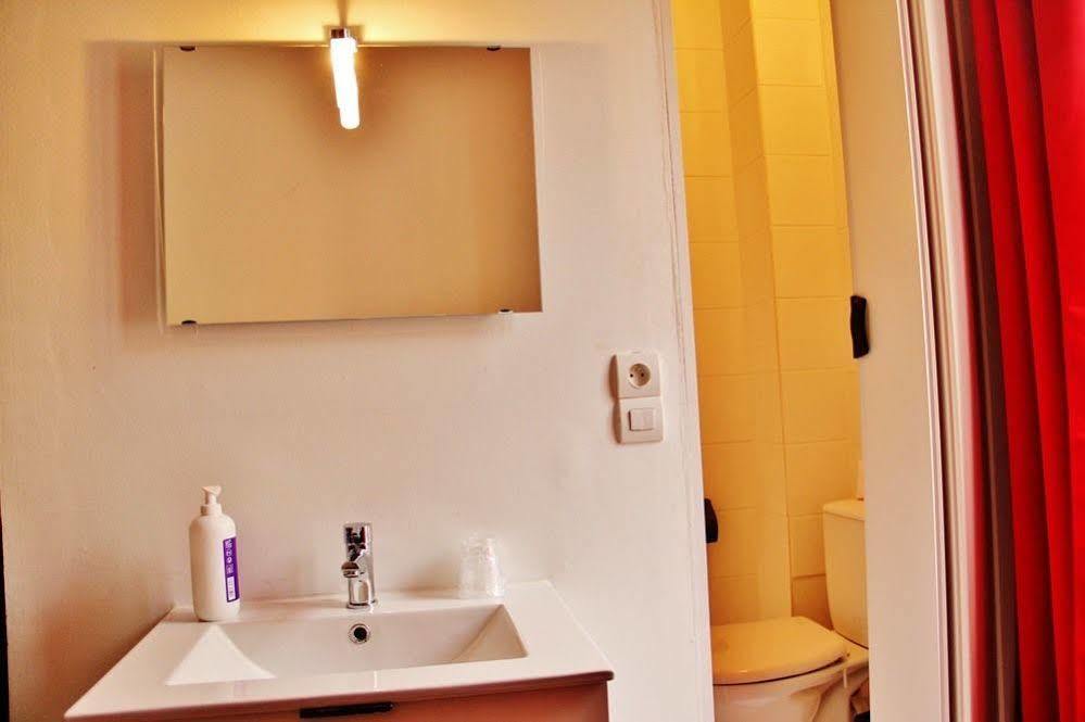 Untalented Hotel - Villette Párizs Kültér fotó