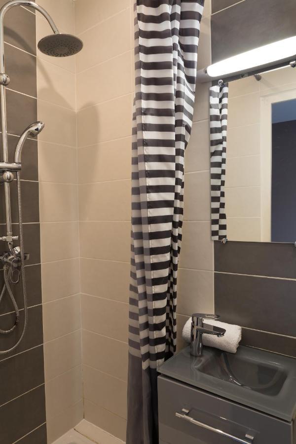 Untalented Hotel - Villette Párizs Kültér fotó